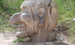 holzfiguren. 2 jpg a